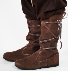 Mittelalterstiefel aus Mittelalterstiefel aus Wildleder Braun